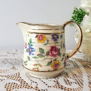 Vintage Sadler Creamer - Gold and Cream Floral